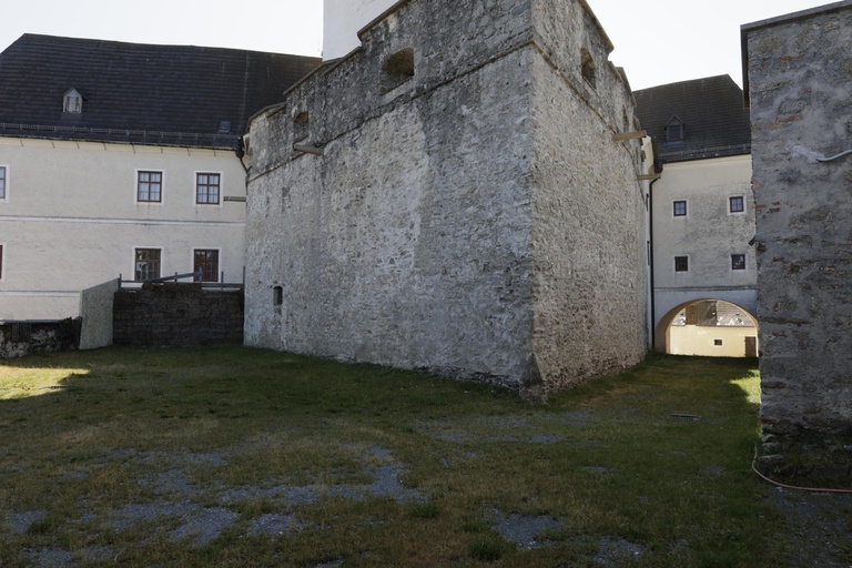 Burg #6