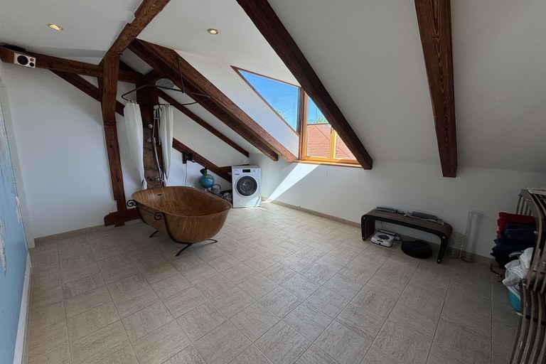 Loft #10