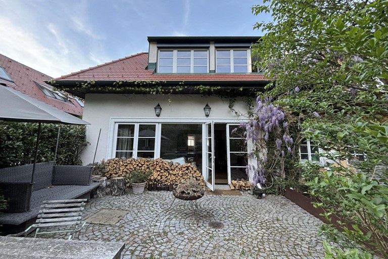 Country House #8