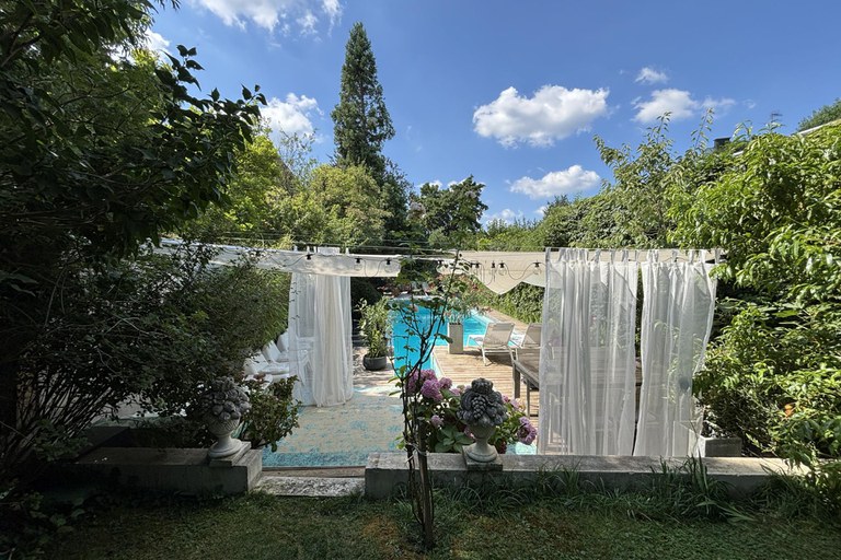 Haus #99