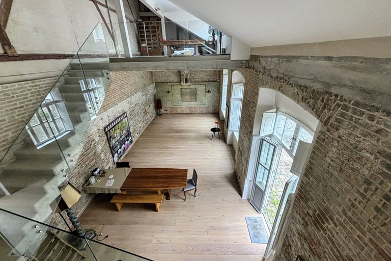 Loft #32