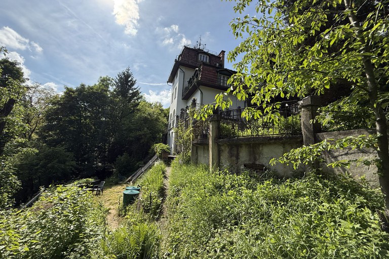 Villa #27
