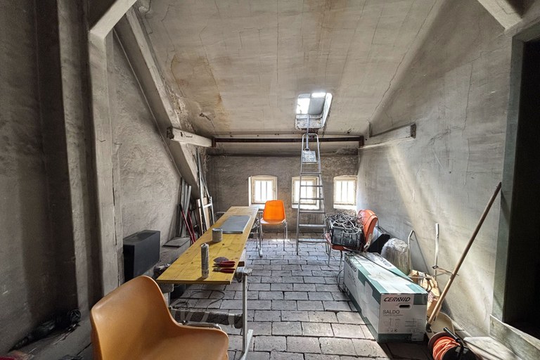 Apartment #21