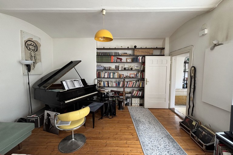 Apartment #21