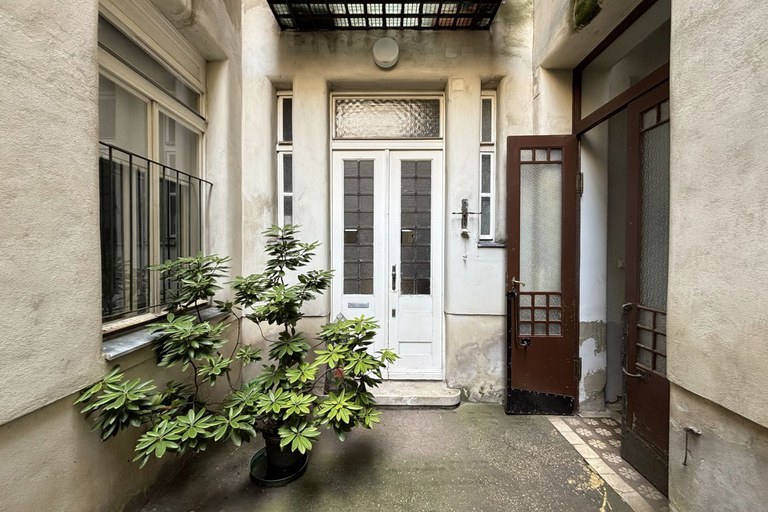 Apartment #21