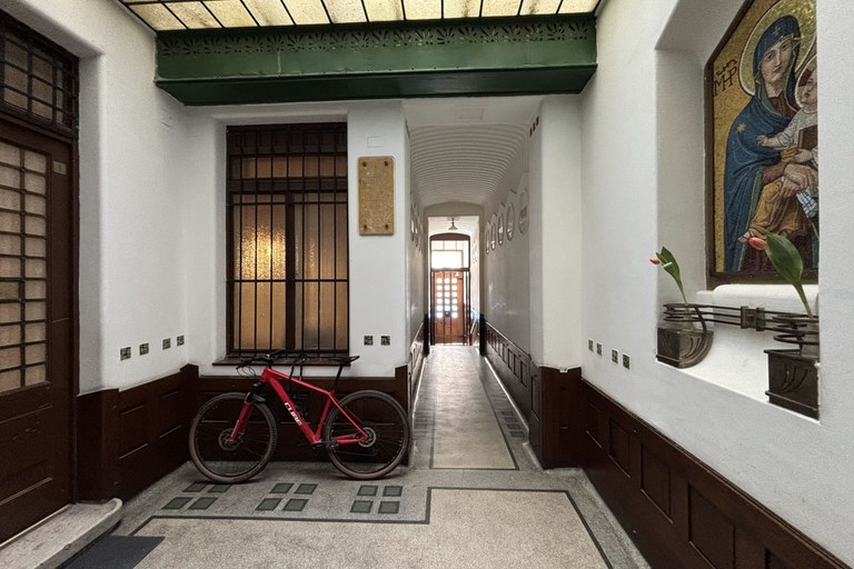 Apartment #21