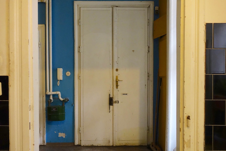 Apartment #84